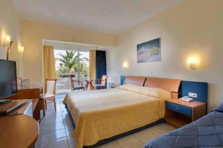 Sun Beach Resort Complex - 15