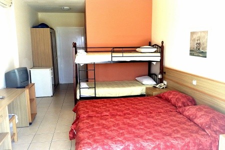 Eri Beach & Village - 13