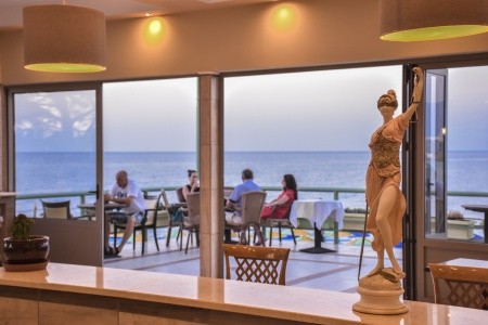 Eri Beach & Village - 14