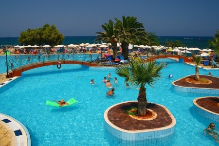 Eri Beach & Village - 17