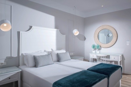 Grécko Kréta Mari Kristin 8 dňový pobyt Polpenzia Letecky Letisko: Praha June 2026 (28/06/26- 5/07/26)