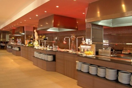 Španielsko Mallorca Blau Punta Reina Resort 5 dňový pobyt Polpenzia Letecky Letisko: Praha November 2025 ( 5/11/25- 9/11/25)