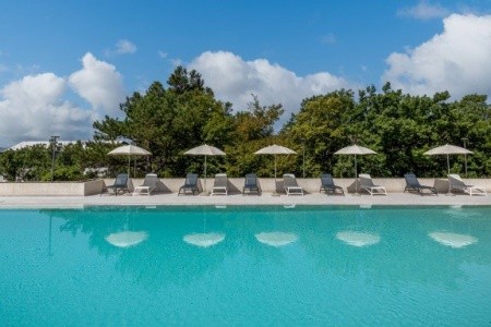 Hotel & Pavilions Ad Turres