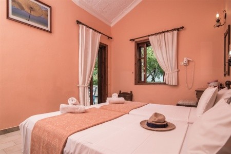 Alykes Park Bungalows & Apartments - 22