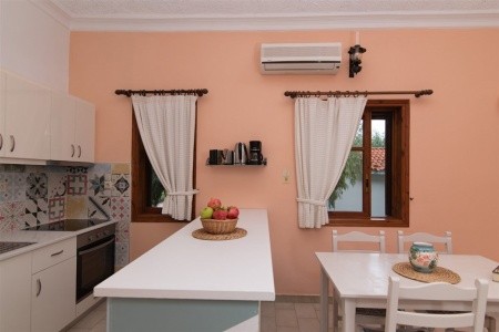 Alykes Park Bungalows & Apartments - 35