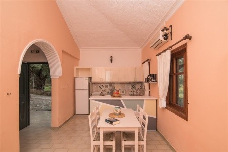 Alykes Park Bungalows & Apartments - 37