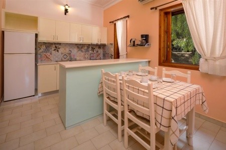 Alykes Park Bungalows & Apartments - 38