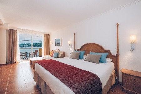 Španielsko Mallorca Iberostar Selection Jardin Del Sol Suites 8 dňový pobyt Raňajky Letecky Letisko: Praha July 2026 (12/07/26-19/07/26)