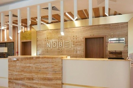 Nobel - 12