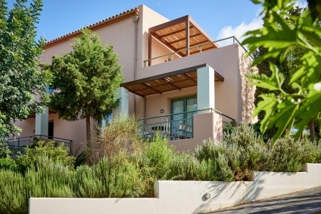 Village Heights Golf Resort - 4