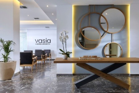 Vasia Royal - 5