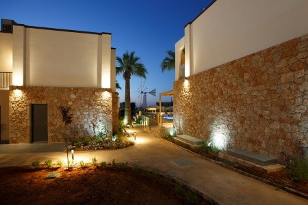 Aloe Boutique Hotel Powered By Anissa Beach - 4