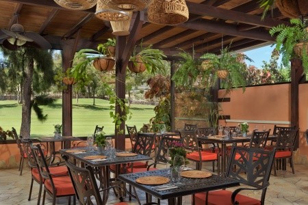 Green Garden Resort & Suites - 7