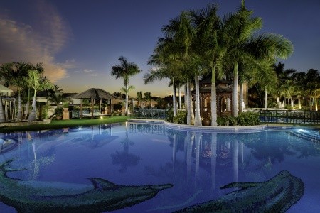 Green Garden Resort & Suites - 8