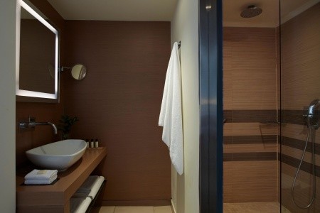 The Ixian Grand & All Suites - 12