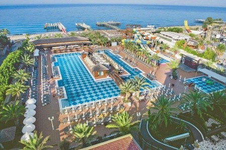 Quattro Beach Spa & Resort - 2
