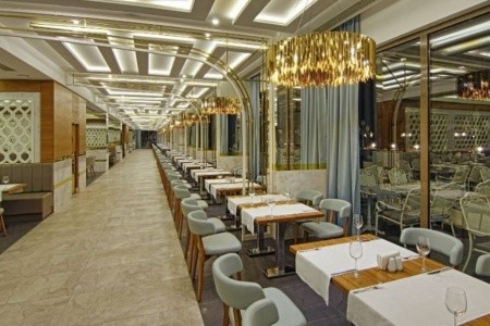 Turecko Kemer Rai Premium Tekirova (Ex Queen's Park Tekirova) 9 dňový pobyt Ultra All inclusive Letecky Letisko: Praha May 2026 (13/05/26-21/05/26)