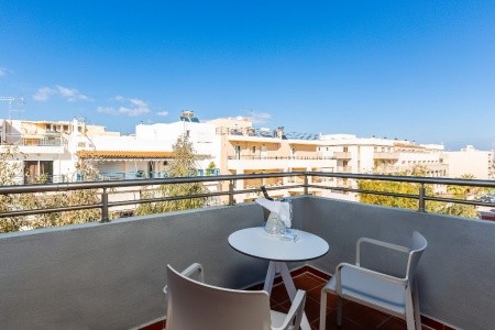 Atrium Ambiance - 28