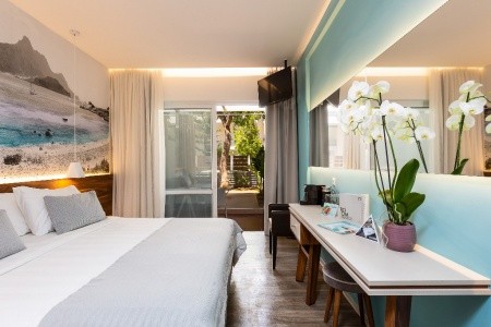 Atrium Ambiance - 38