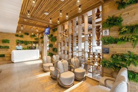 Thajsko Phuket Journey Hub 8 dňový pobyt Raňajky Letecky Letisko: Viedeň December 2026 (22/12/26-29/12/26)