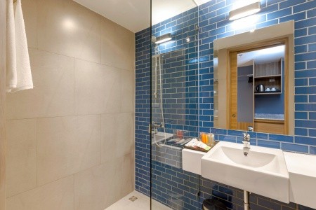 Thajsko Phuket Journey Hub 8 dňový pobyt Raňajky Letecky Letisko: Viedeň December 2026 (22/12/26-29/12/26)