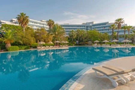 Turecko Turecká riviéra Sunrise Resort 11 dňový pobyt Ultra All inclusive Letecky Letisko: Viedeň April 2026 (25/04/26- 5/05/26)