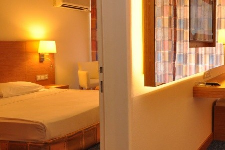 Turecko Kusadasi Grand Efe 5 dňový pobyt All Inclusive Letecky Letisko: Viedeň July 2026 (21/07/26-25/07/26)