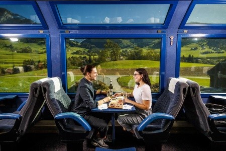 Vlakem a lodí od Jungfrau až pod Mont Blanc - 9