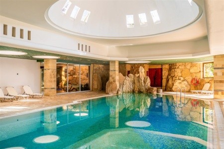 Cyprus Paphos (Pafos) Coral Beach Hotel & Resort 8 dňový pobyt All Inclusive Letecky Letisko: Bratislava July 2026 (31/07/26- 7/08/26)