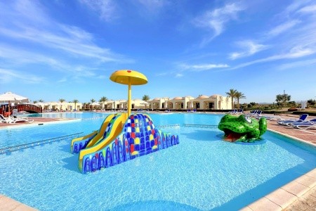 Amarina Queen Resort - 8