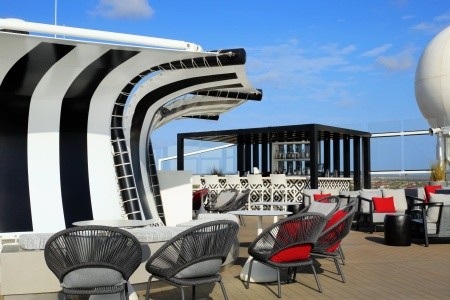 Celebrity Silhouette - 16