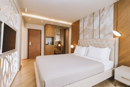 Secret Paradise (Nea Kalikratia) - 12