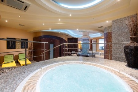 Alexandros Palace Hotel & Suites - 11