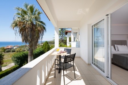 Alexandros Palace Hotel & Suites - 30
