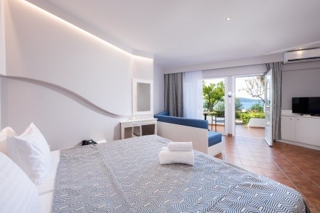 Alexandros Palace Hotel & Suites - 38