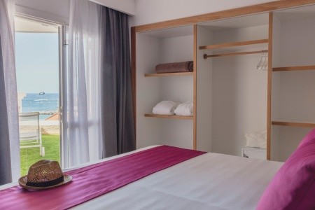 Flamingo Beach Mate - 75