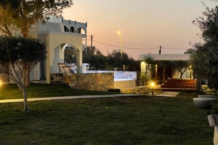 Malena Hotel & Suites - 27