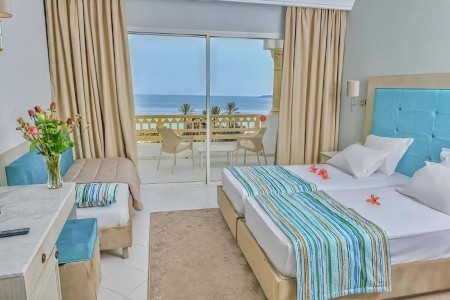 Hotel Liberty Resort - 10