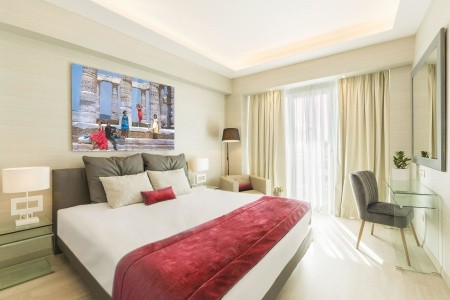 St. George Lycabettus - 66