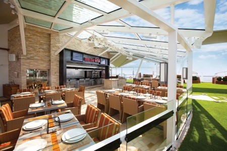 Celebrity Silhouette - 11