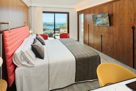 Kanárske ostrovy Tenerife Jardines De Nivaria 5 dňový pobyt Polpenzia Letecky Letisko: Praha December 2025 (15/12/25-19/12/25)