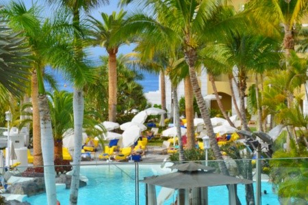 Kanárske ostrovy Tenerife Jardines De Nivaria 5 dňový pobyt Polpenzia Letecky Letisko: Praha December 2025 (15/12/25-19/12/25)