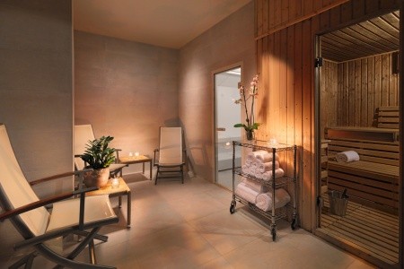 Kanárske ostrovy Tenerife Jardines De Nivaria 5 dňový pobyt Polpenzia Letecky Letisko: Praha December 2025 (15/12/25-19/12/25)