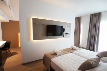 Španielsko Mallorca Planet One 10 dňový pobyt Polpenzia Letecky Letisko: Viedeň July 2026 ( 3/07/26-12/07/26)