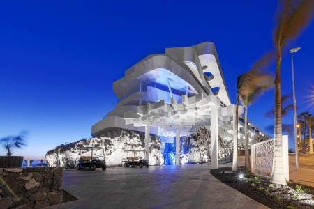 Royal Hideaway Corales Suites - 4