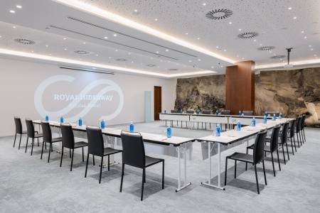 Royal Hideaway Corales Suites - 24