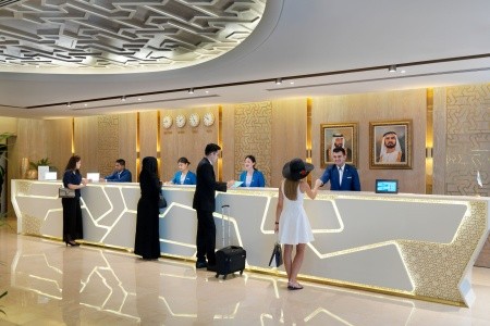 Spojené arabské emiráty Dubaj Two Seasons Hotel & Apartments 6 dňový pobyt Raňajky Letecky Letisko: Viedeň March 2026 (29/03/26- 3/04/26)