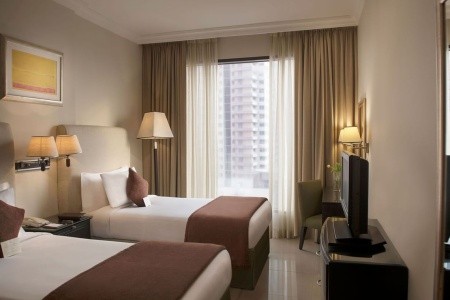 Spojené arabské emiráty Dubaj Two Seasons Hotel & Apartments 6 dňový pobyt Raňajky Letecky Letisko: Viedeň March 2026 (29/03/26- 3/04/26)