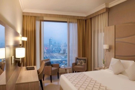 Spojené arabské emiráty Dubaj Two Seasons Hotel & Apartments 6 dňový pobyt Raňajky Letecky Letisko: Viedeň March 2026 (29/03/26- 3/04/26)