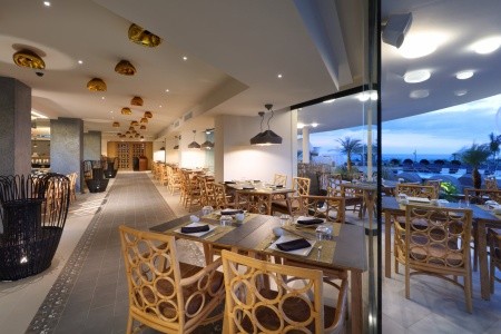 Kanárske ostrovy Tenerife Hard Rock Tenerife (Playa Paraiso) 7 dňový pobyt Raňajky Letecky Letisko: Praha June 2025 (27/06/25- 3/07/25)